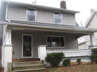 672 Sunset View Dr, Akron, OH 44320