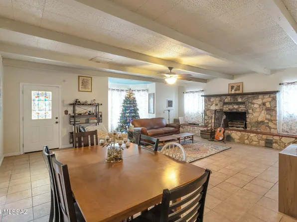 9305 S Carol Dr, Tucson, AZ 85736