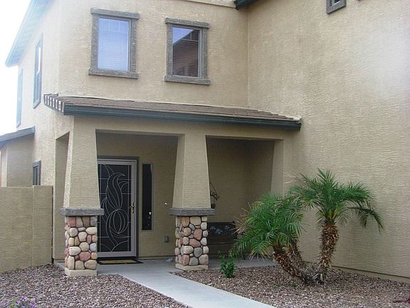 Front Porch - Entry