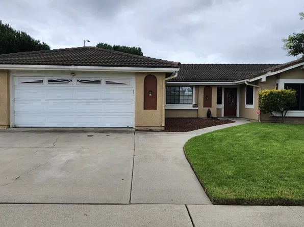 524 Crosby Dr, Lompoc, CA 93436