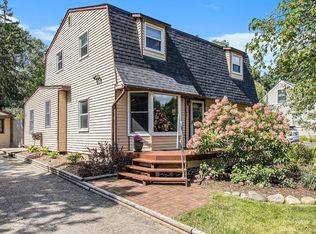 3361 Beaumont Ave, Ann Arbor, MI 48105