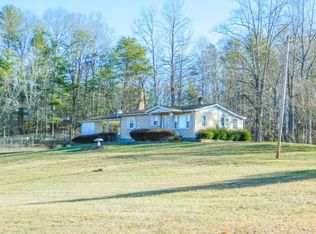 570 Philpott Dr, Bassett, VA 24055