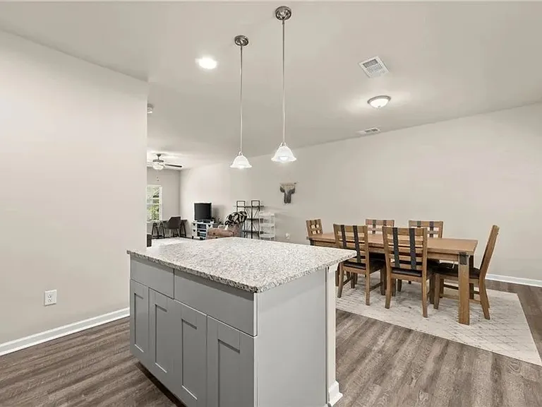 4202 Chatham Ridge Dr — Photo 8
