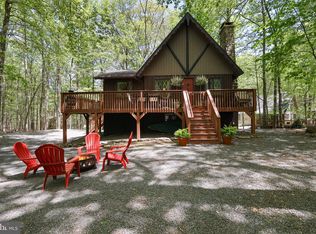 236 Ridge Rd, Pocono Lake, PA 18347