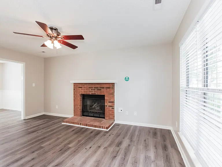 7304 Hethersett Ln — Photo 4
