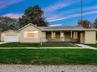 619 N Williams St, Culver, IN 46511