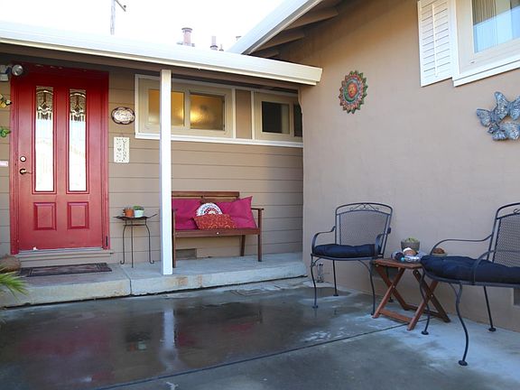 3rd image of 464 Fernandez Ct