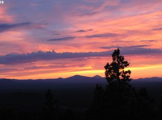 1186 NW Redfield Cir, Bend, OR 97703