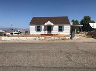415 E St, Needles, CA 92363
