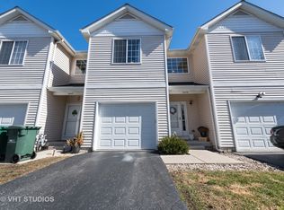 36415 N Hutchins Rd, Gurnee, IL 60031