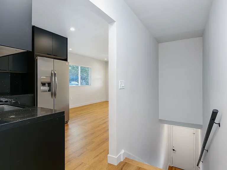 1237 Innes Ave #1/2 — Photo 5