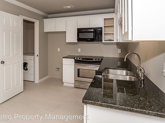 4th image of 1528 N Dawn Dr