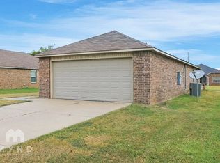 6501 Ridgemist Ln, North Little Rock, AR 72117