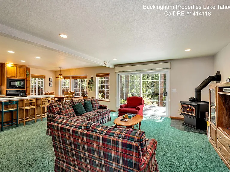 1331 Pine Valley Rd — Photo 3