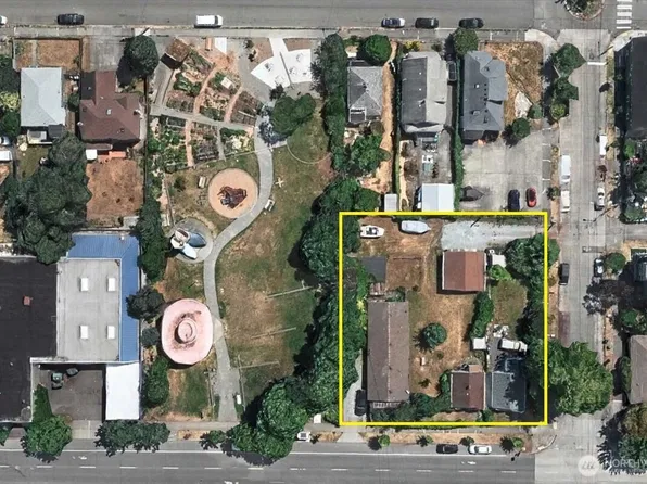 6438 Corson Avenue S, Seattle, WA 98108