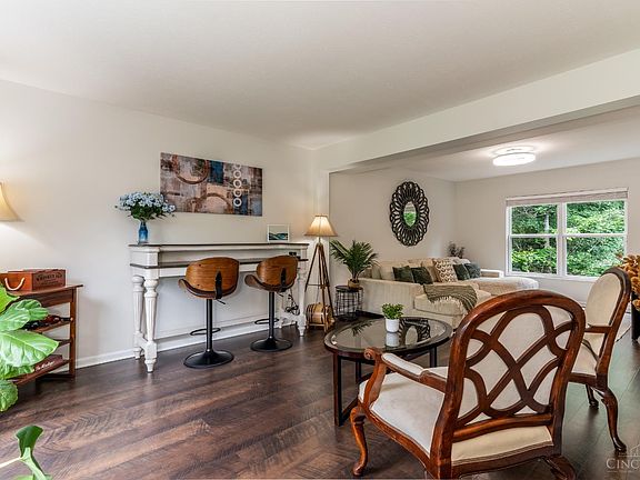 5th image of 4034 Andora Blvd