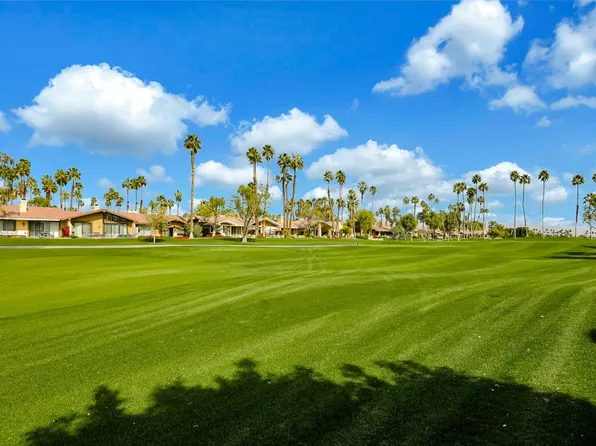 272 Running Springs Dr, Palm Desert, CA 92211
