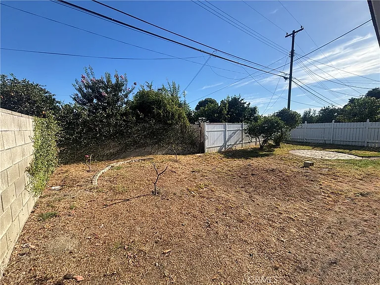 12242 Cyclops St — Photo 8