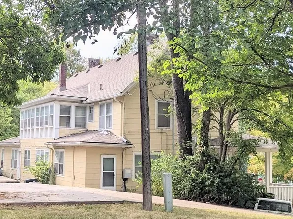 1001 S 5th St, Leavenworth, KS 66048