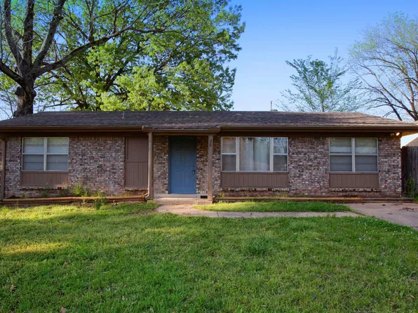 28 Wellford Dr, Little Rock, AR 72209