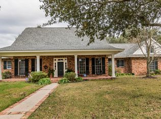 17 Paradise Woods, New Iberia, LA 70563