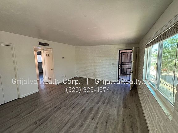 3rd image of 1435 S Woodland Ave #1435