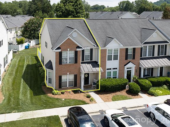 2nd image of 3000 Misty Harbor Cir Unit F
