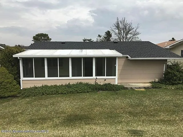 38 Collins Ct photo 1