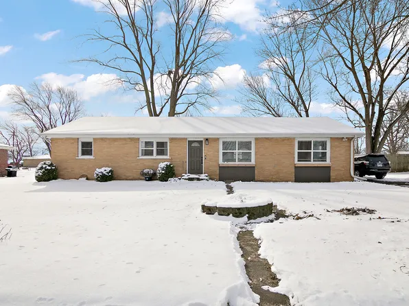 3928 El Camino Dr, Kankakee, IL 60901