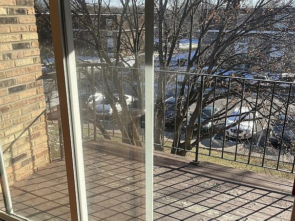 5th image of 650 Hill Dr #5-302