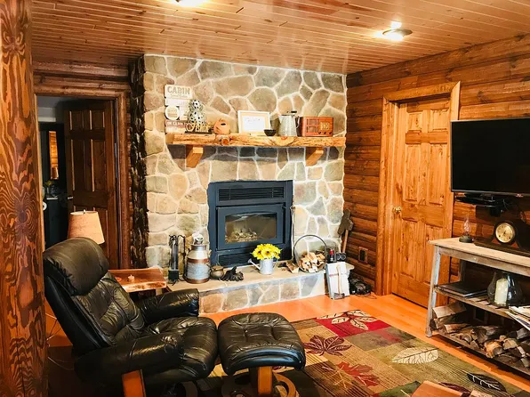 3823 Velvet Lake Rd, Rhinelander, WI 54501