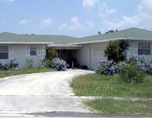 1st image of 892 Flamango Ct W