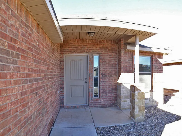 1109 Lizzard Ct — Photo 7