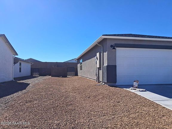 3rd image of 1143 Meta Rd