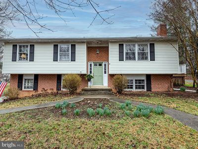 18 Main St, Round Hill, VA, 20141