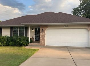 1986 W Sexton Dr, Springfield, MO 65810