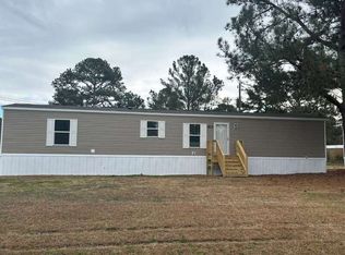 1001 Wave Ln, Battleboro, NC 27809