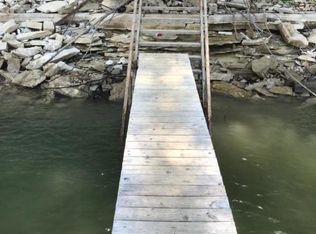 1284 Lakeview Ave, Burnside, KY 42519