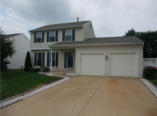 14 W Violette Dr, New Castle, DE 19720