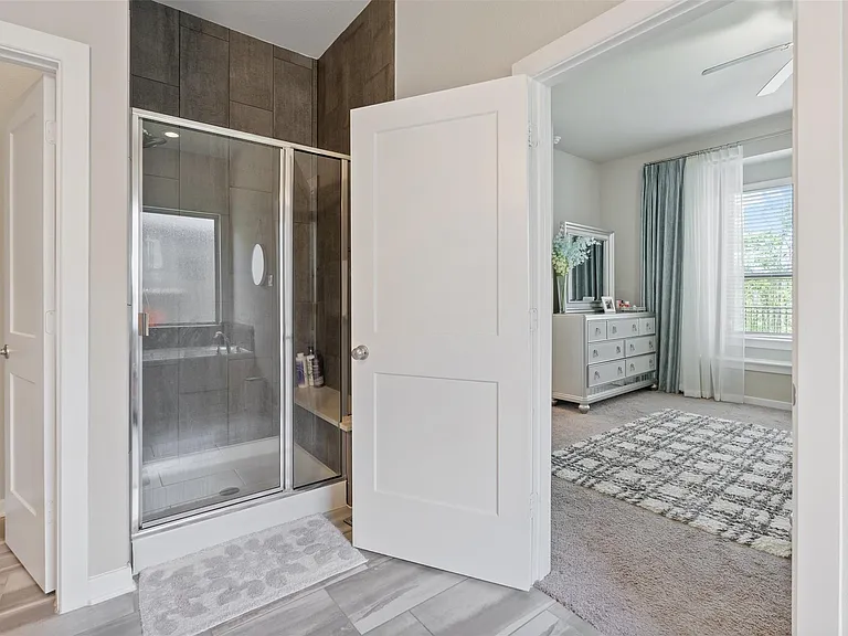 9868 Preserve Way — Photo 11