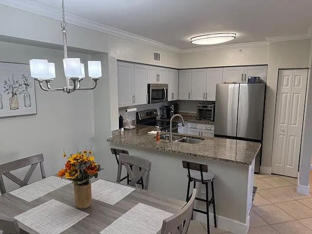 6400 Emerald Dunes Dr #301 — Photo 7