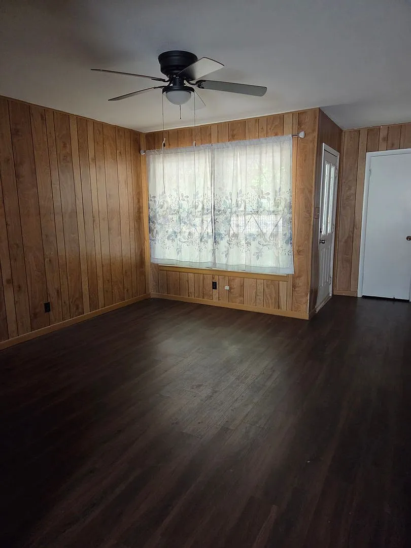 516 S Park Ln - Graneronett Main St., LLC — Photo 3