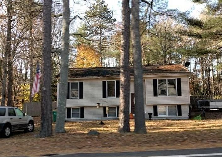 1st image of 55 Lowell St
