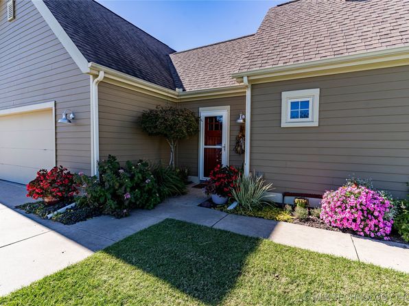2009 W 100th St N, Wagoner, OK 74467