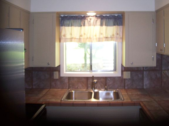 Tile counters & floor