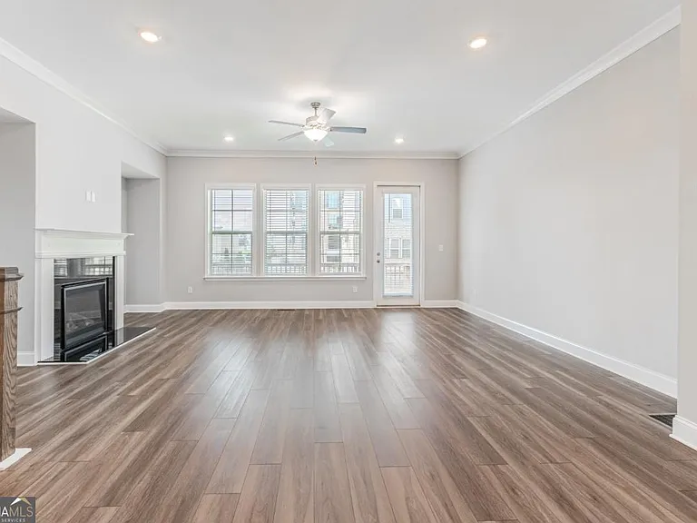 5051 Pinckney Ln — Photo 28