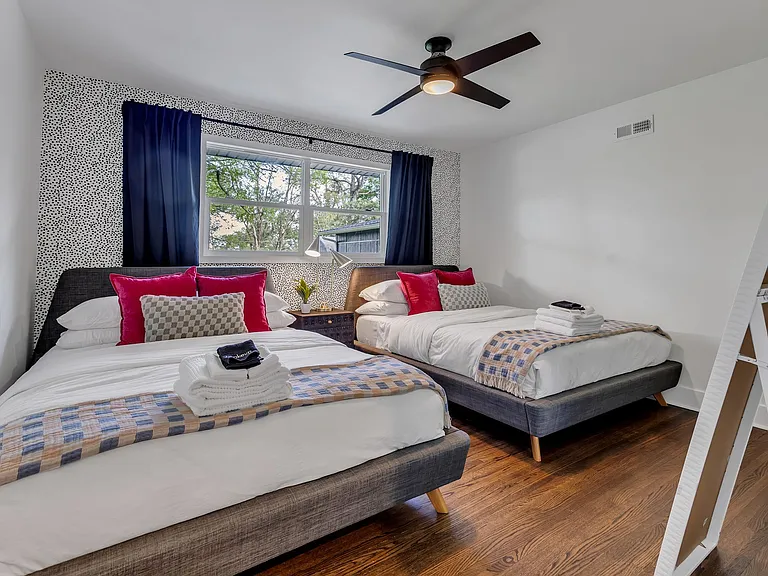 3008 Windemere Cir — Photo 19