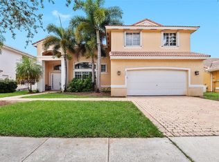 326 SW 185th Ter, Pembroke Pines, FL 33029