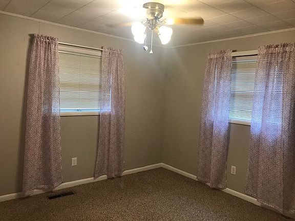 Bedroom #1 (10'x12')