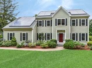 26 Overlook Rd, Wayland, MA 01778